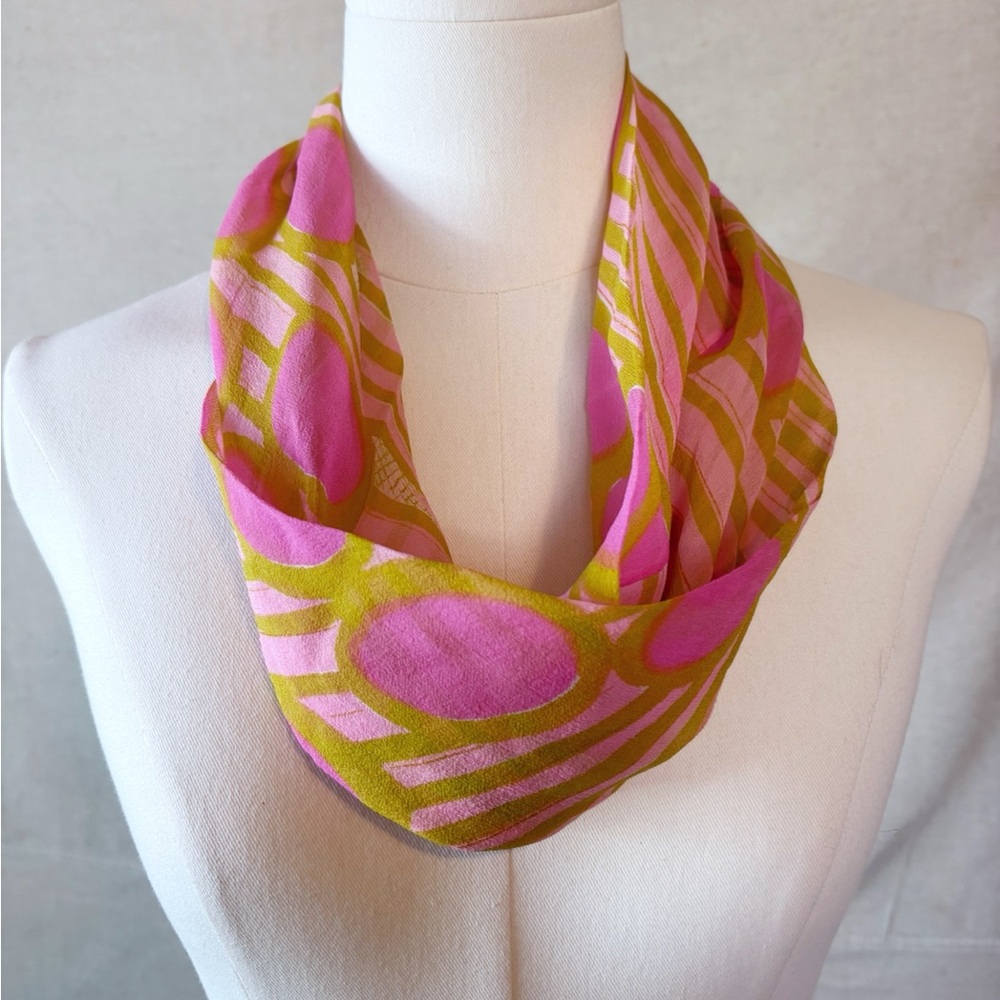 Vintage Vera scarf